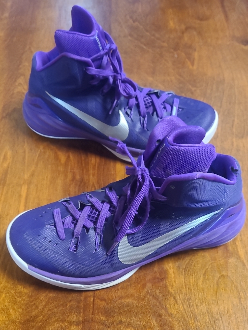 Nike Hyperdunk 2014 Purple High-Top Basketball Sneakers with Silver Swoosh